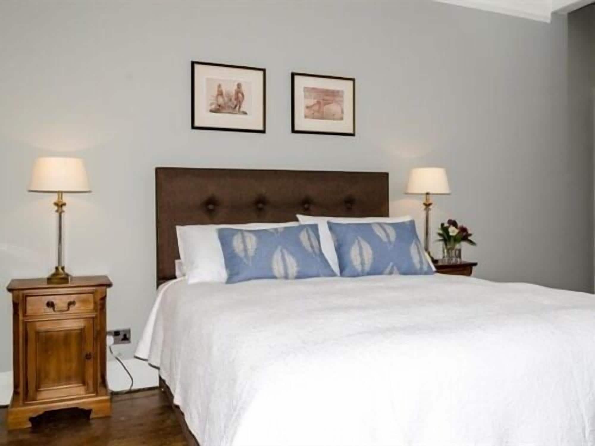 The Lions Bed and Breakfast Newark upon Trent Εξωτερικό φωτογραφία